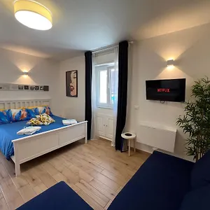 https://la-dimora-del-centro.catania-hotels.net